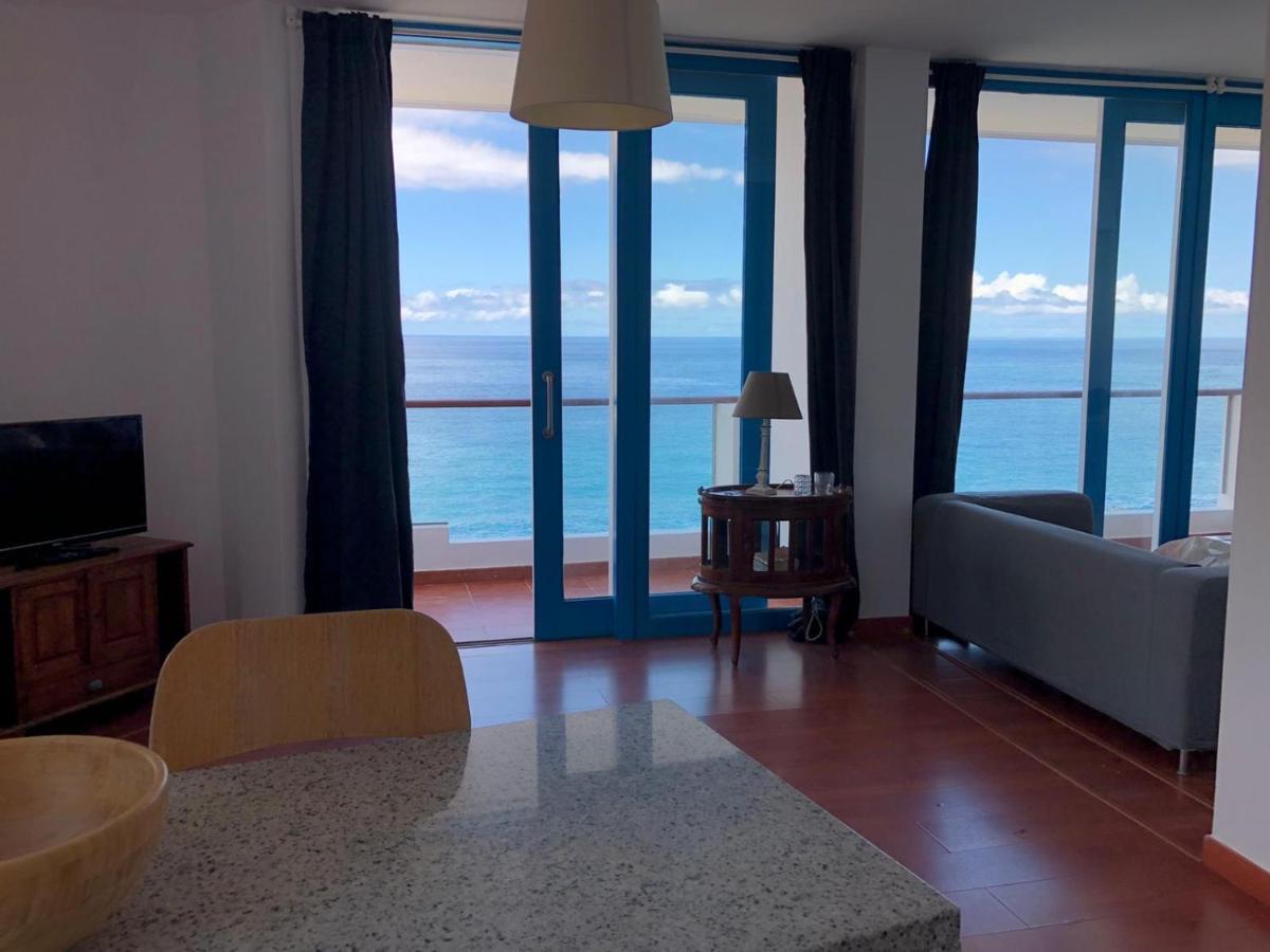 Ocean Views. Flat 3 Bedrooms. Apartment